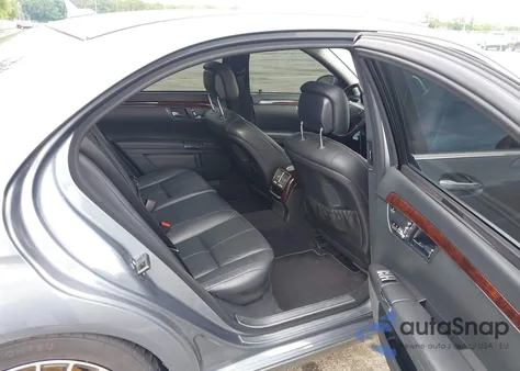 2007 Mercedes-Benz S 550 4Matic из США, поврежденный, VIN WDDNG86XX7A104266